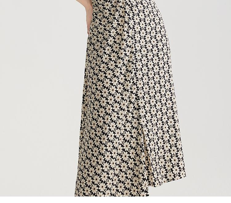 Gubang Printed V-neck Dress for Women In the Summer of 2026, with a Slimming and Waist Hugging Mid Length Chiffon A-line Skirt