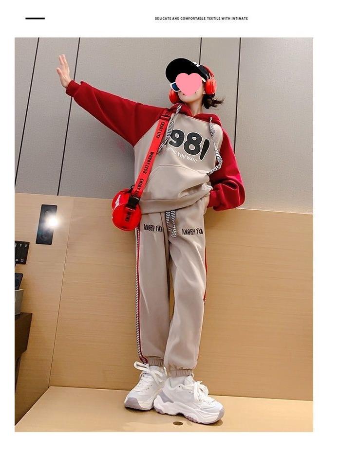 2024 Girls' Korean Casual Spring/Autumn Suit: Letter Sweatshirt & Striped Pants for Kids