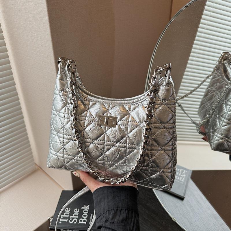 Rhombus chain shoulder bag summer new women's high-end texture commuter bucket bag