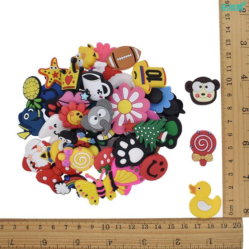 20/50/100/200/500 Pcs Random Cartoon Shoe Charms For Clogs Bubble Slides Sandals PVC Shoe Decorations Accessories For Teens Gift
