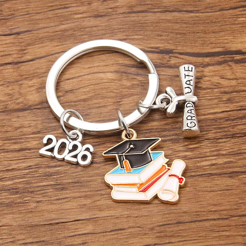 Doctoral Hat Graduation Cap Keychain 2026 Metal Pendant Gown Bag Keyring Fashionable Celebration Gift for College Students