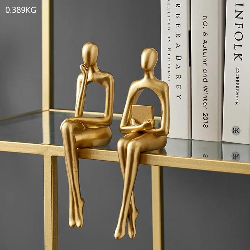 Goldene Heimdeko Denker Statuen Bücherregal Skulptur Dekorationen für Wohnzimmer Moderne Figuren Regal Tisch Schreibtisch Dekor