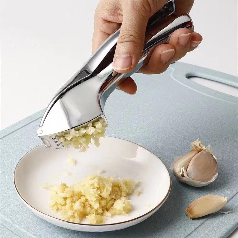 Large Manual Garlic and Ginger Press, Mincer, Cutter, Chopper, and Masher for Home Use