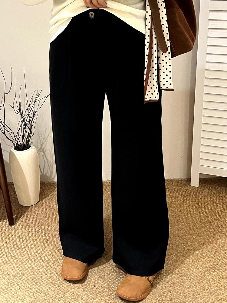 

Free Shipping: Winter 2025 Plus Size High Waist Loose Wide Leg Pants for Women - Versatile Straight Leg Suit Pants XL (60-70kg) чорний