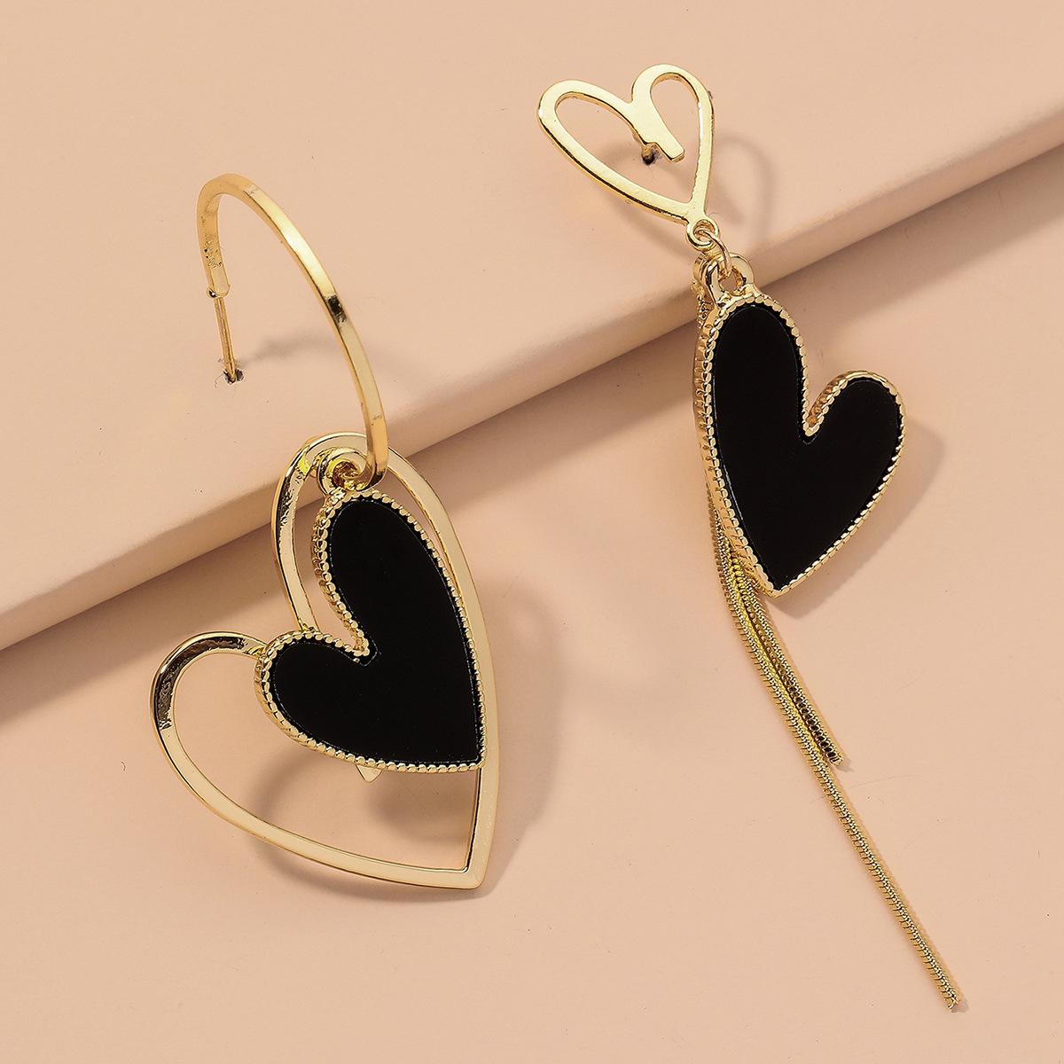 

Retro Asymmetrical Hollow Heart Silver Earrings - Eco-friendly Fashion Accessory for Women