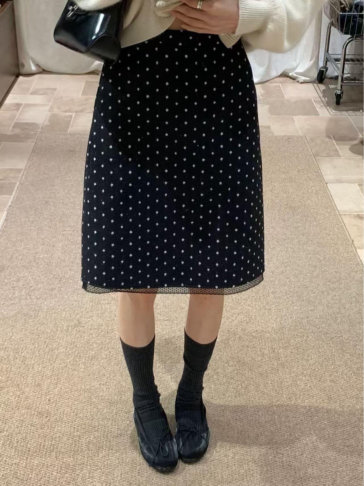 

Korean Dongdaemun Autumn/Winter Polka Dot Lace Trim Wool Mid-Length Skirt L
