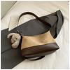 Large capacity dumpling bag women's winter new simple shoulder messenger bag student class commute small square bag