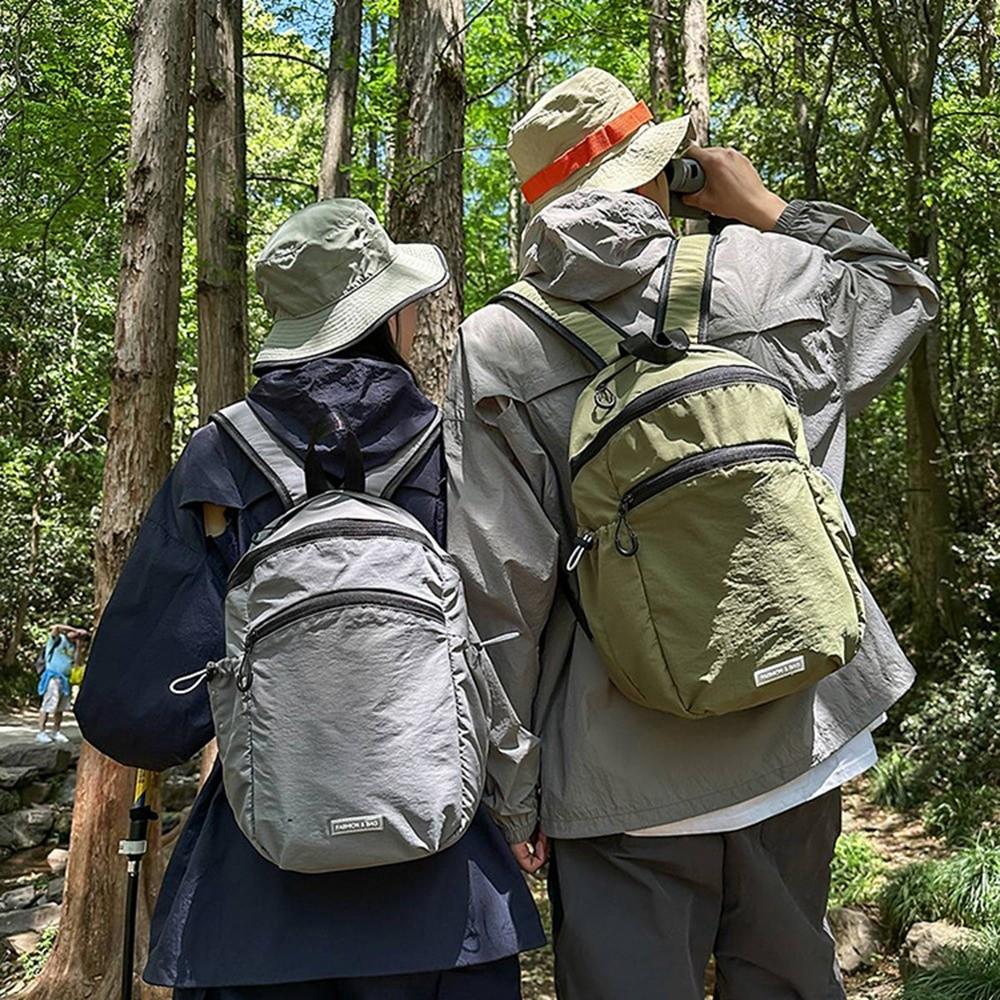 Anti-Scratch Travel Backpack Large Capacity Students School Bags College Student Backpack  Man