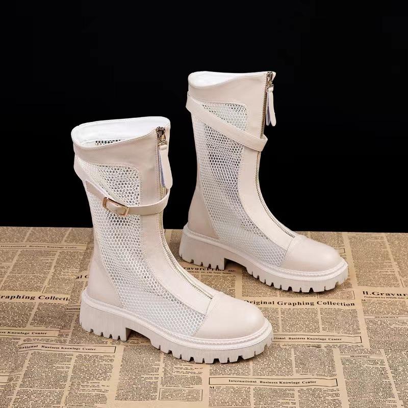 

Женские летние мартинсы тонкие на высокой толстой подошве дышащие полые короткие ботинки средней длины 40