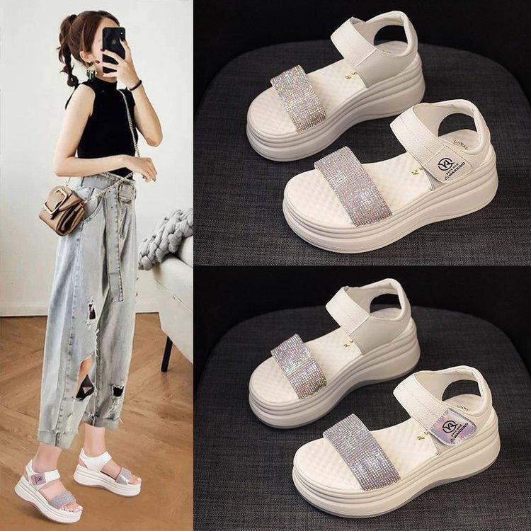 Sandale cu talpă groasă, cu înălțime interioară, pentru femei, 2025 noi, versatile și subțiri, cu talpă tip brioșă mică de 8 cm, la modă, versatile și confortabile