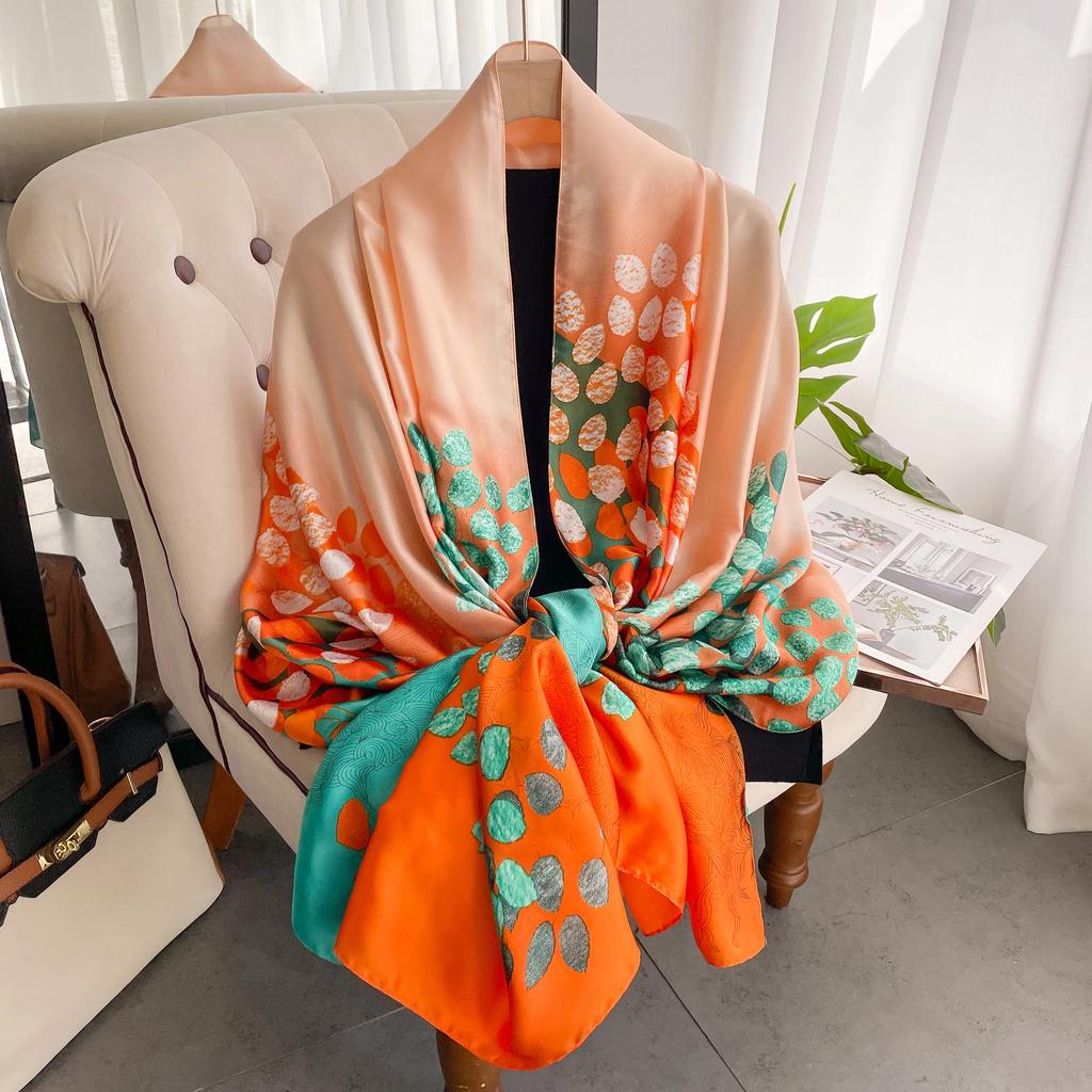 Four Seasons Latest Scarf Women's Luxury Design Scarf Silk Smooth Scarf Soft Muslim Headscarf Beach Sun Protection Shawl
