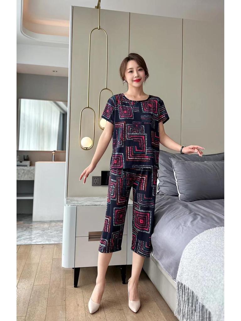 Autumn Ice Silk Two-Piece Set for Women: Loose, Elastic, Short Sleeve Homewear for Middle-Aged and Elderly