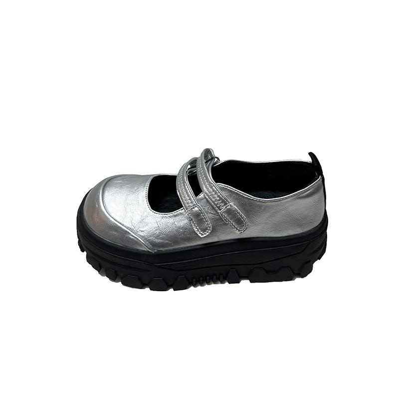 Mary Jane small leather shoes women's 2025 summer retro British style platform Japanese platform round head French big head shoes