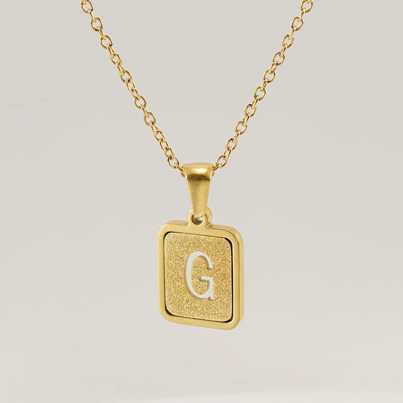 18K Hollow 26 English Letter Necklace Women's Fashion Letter Pendant Jewelry 2026
