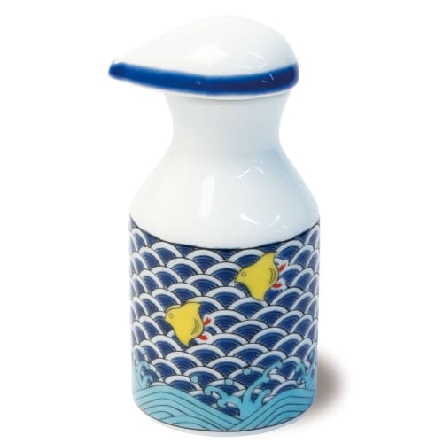 

Drip-free soy sauce dispenser, Kutani ware, Chidori pattern