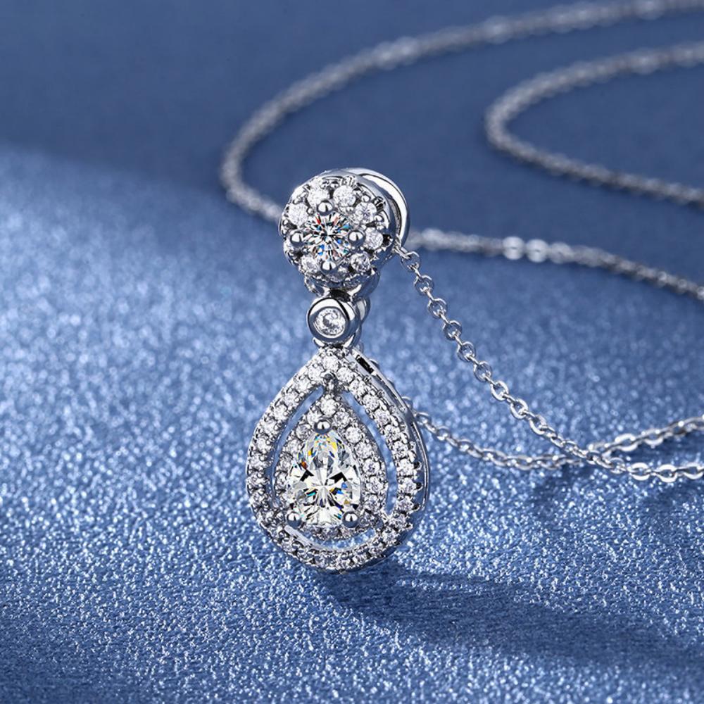 925 Silver Necklace Women Sparkling Zircon Teardrop Pendant Clavicle Chain Jewelry Gift for Birthday Party
