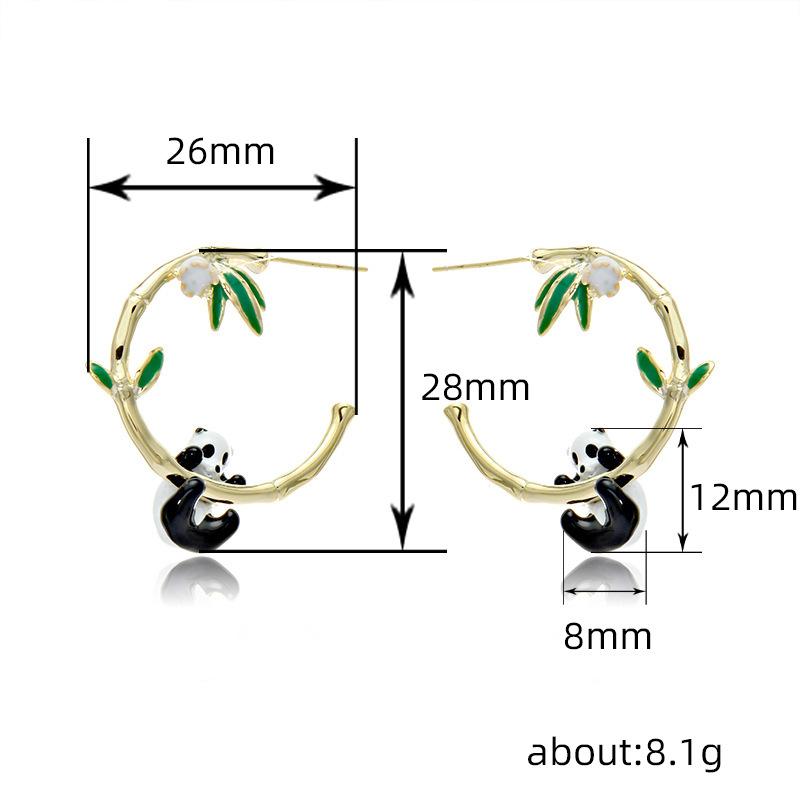 High-end short hair earrings, niche light luxury panda bamboo earrings, atmospheric face, thin dripping oil earrings for women