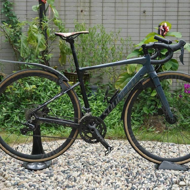 Bicycles Front / Rear Mud Guards Adjustable Road Bike Mudguard Quickly Release Outdoor Mountain Bike Mudguard Mudguard