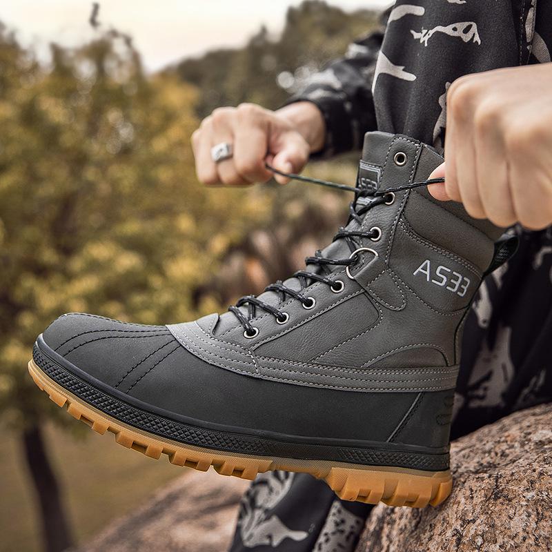 Men's Thickened Warm Outdoor Hiking & Mountaineering Boots - New Style Plus Velvet Military Design.