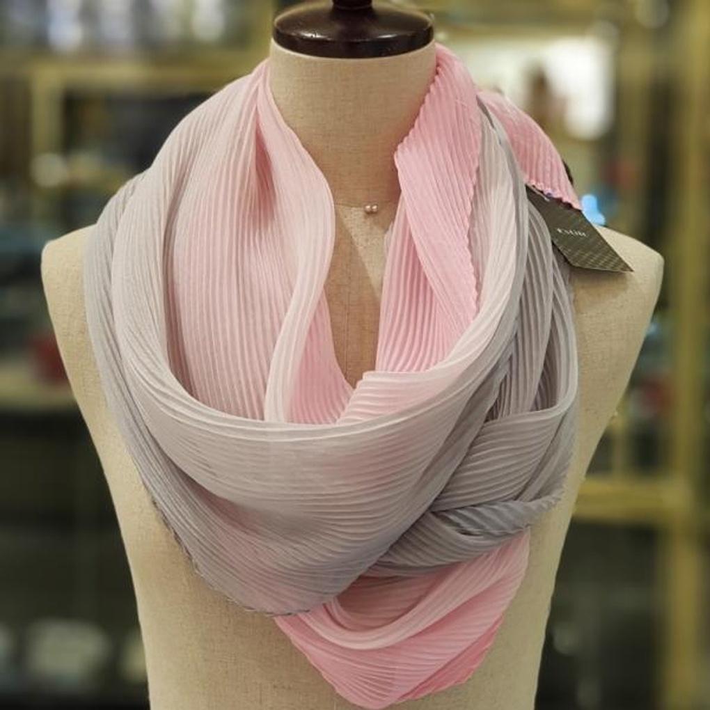 Pleated Ensemble E20S2PO303