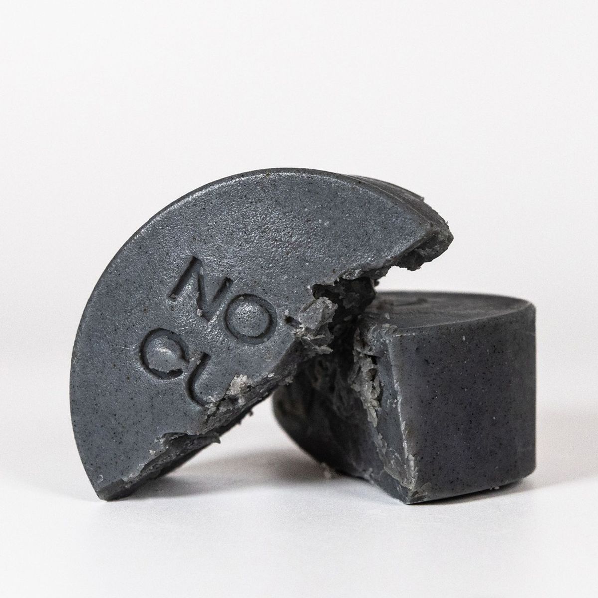 Nautically Charcoal + Dead Sea Salt Soap 100g Charcoal + Dead Sea Salt Soap (Oily Skin)
