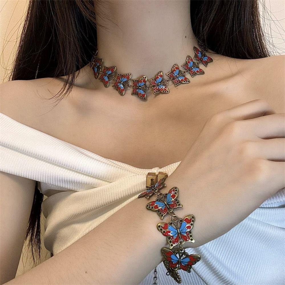 

Y2k Blue Butterfly Neck Chain Avant-garde Spicy Girl Necklace Jewelry Accessory 1 Set