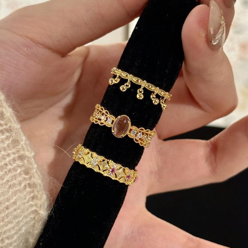 Vintage palace style new in amethyst ring light luxury exquisite hollow out star rings for women party romantic