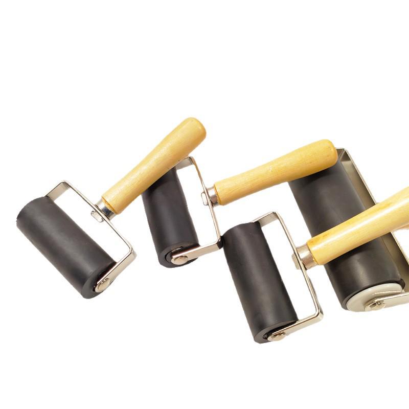 Printmaking Ink Roller: 6cm Rubber Embossing Tool for Woodblock and Art Rubbing.