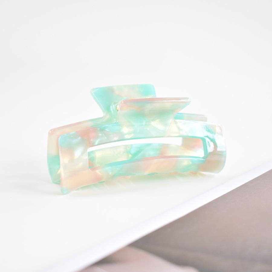 European & American Women’s Black & White Checkered Hair Clip - Large Acetate Acrylic Claw for Bun Hairstyles