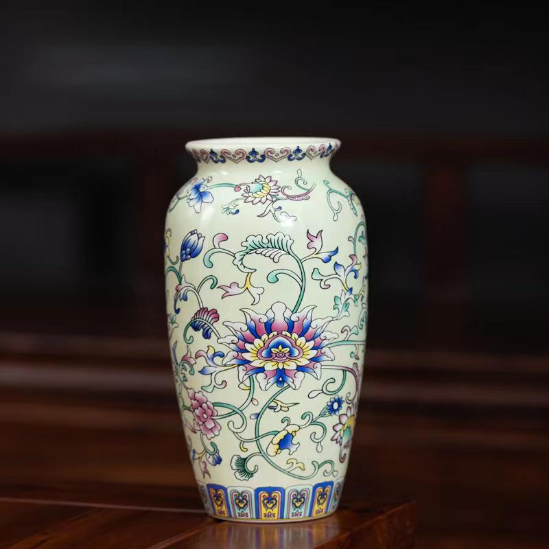 Small Ceramic Vase for  Handmade Elegant Vintage Chinese Painting  Enamel Glazed Porcelain Decorative Vases for Office Home