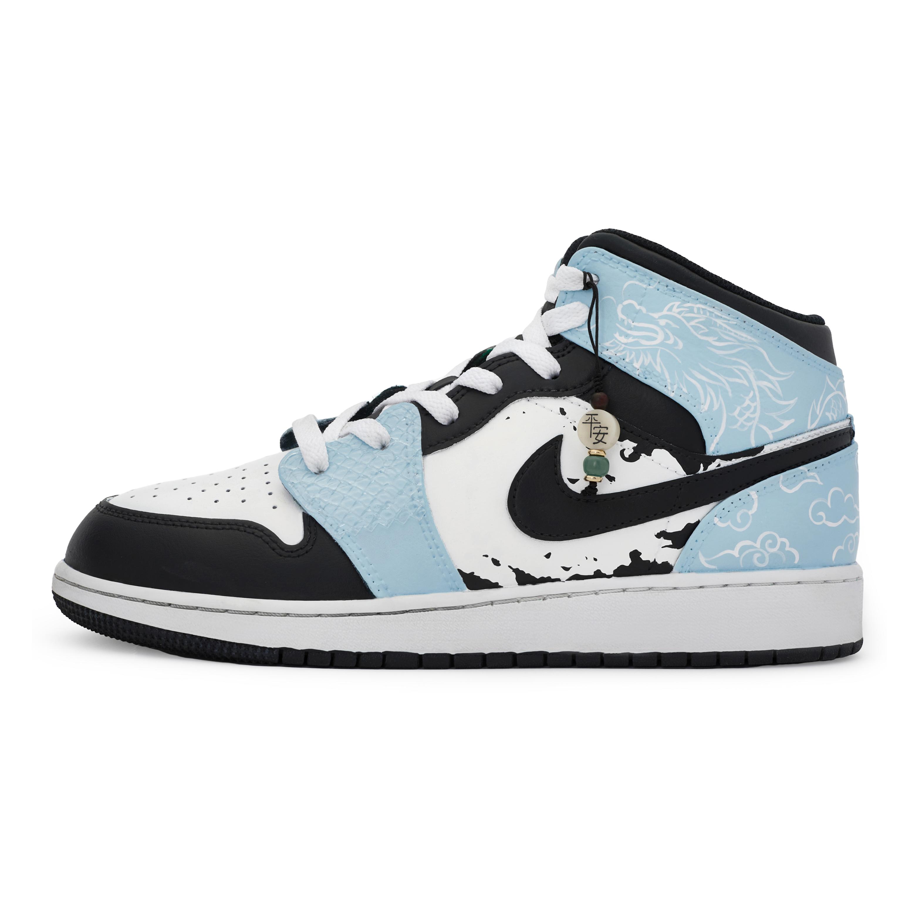 

Jordan Air Jordan 1 Vintage Basketball Shoes Women s Mid top Black DQ8423-301(Team80-) 39