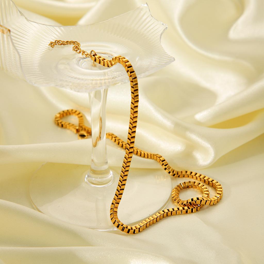 Minimalist Gold-plated Necklace for Women, Western Ins Style Box Chain, Titanium Steel Neck Chain, Fade-resistant