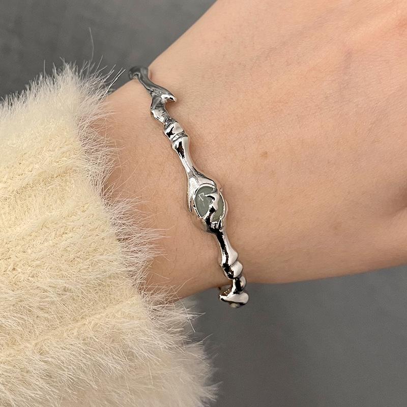 National Style Jade Ring Niche Design Cold Wind Open Index Finger Ring Gemstone Sweet Wind Ring