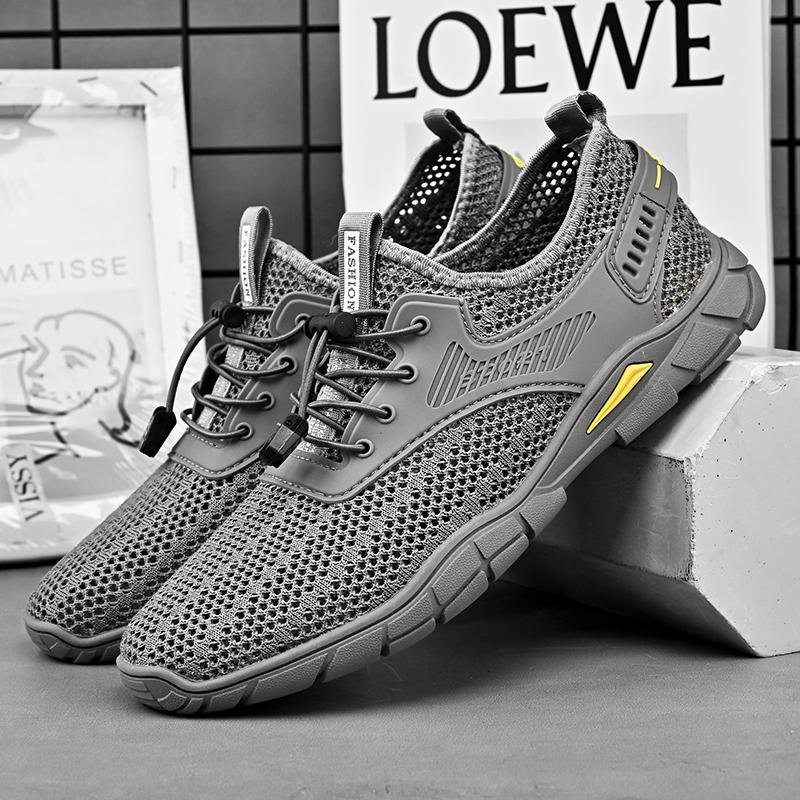 New Fashion Mens Sandals Summer Outdoor Beach Leisure Mesh Shoes Breathable Hollow Out Treking Shoes Versatile Male Cool Sandals