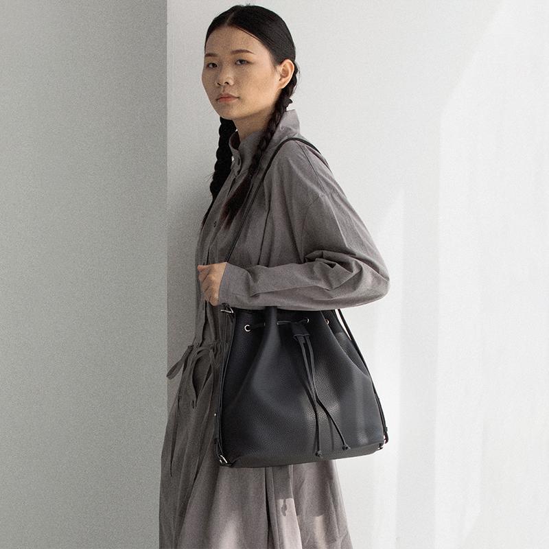 VENOF Niche Top-Grain Leather Bucket Bag - Convertible for Crossbody, Single Shoulder, and Backpack Use Key Details Explained