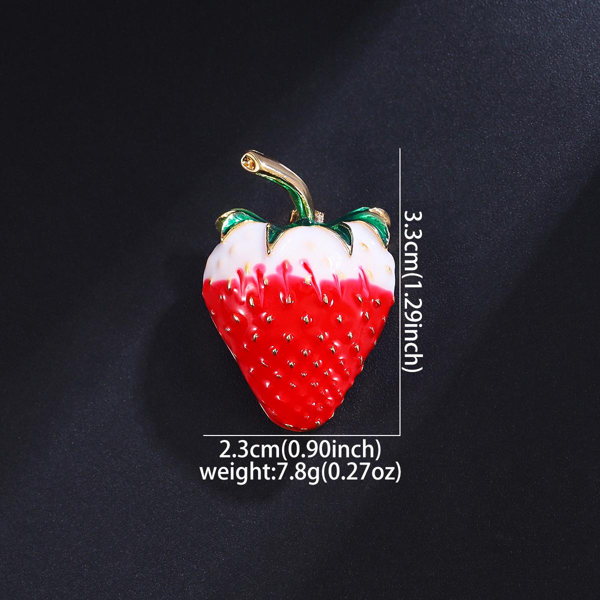 

Очаровательная эмалевая брошь-клубника: Милый и универсальный мультяшный значок для женщин земляничный