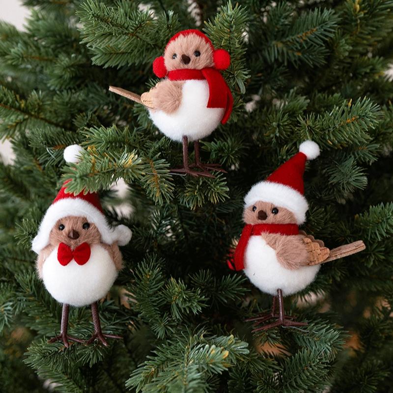 Simulation Bird Hanging Pendant for Christmas Foam Red Scarf Hats Bird Xmas Tree Ornaments Funny Christmas Decor New Year Gifts