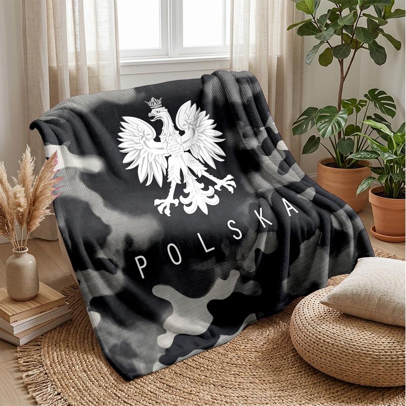 Poland Football Printed Flannel Blanket Skin Friendly Warm Decorative Throw for Indoor Couch Bed Daily Use