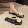 -Flip-flops for women to wear summer cute flowers versatile flat-bottomed beach cool slippers