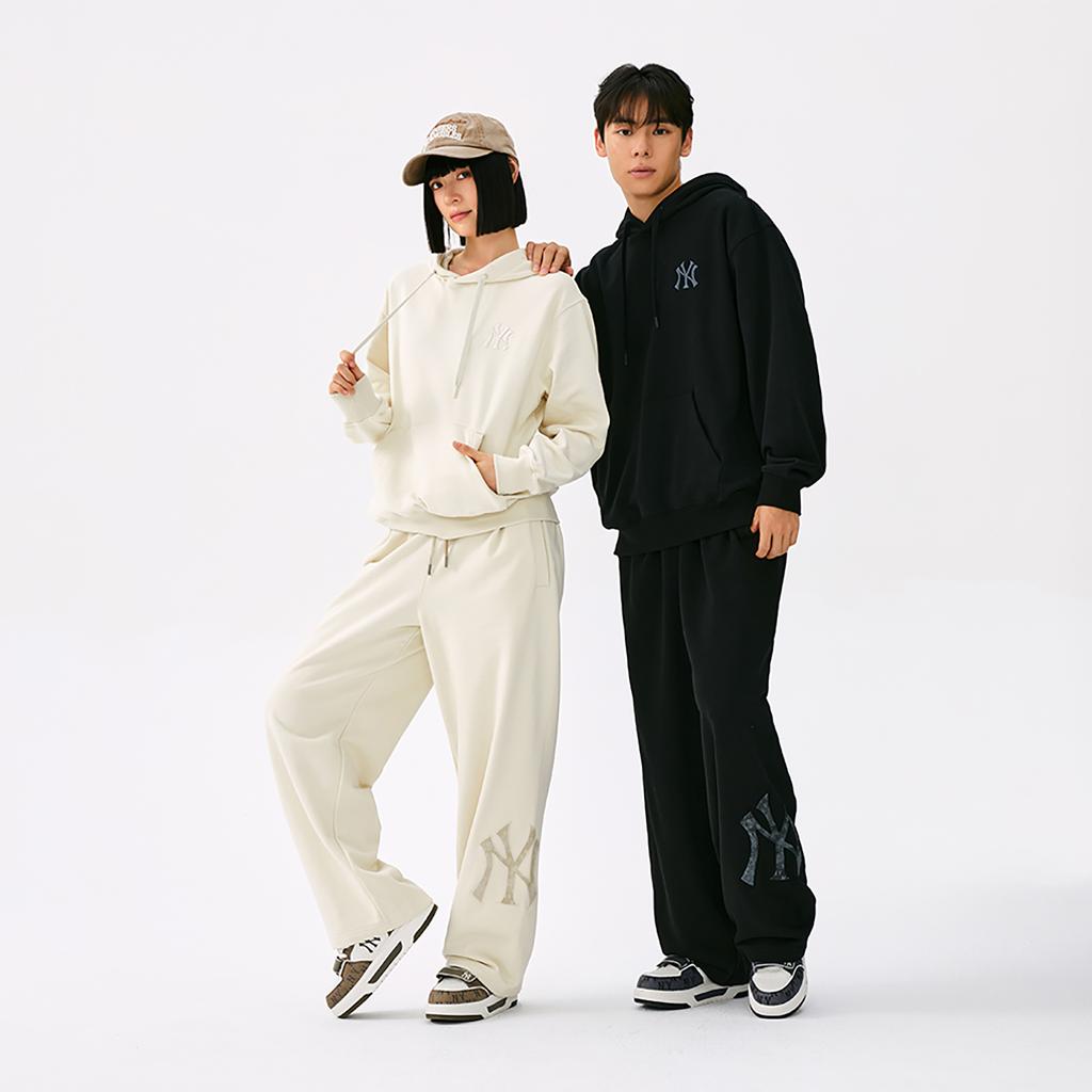 New MLB MONOGRAM Collection New York Yankees 25FW Sweatshirt Unisex Standard 3AHDM0454-50BKS