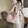 Populární velkokapacitní taška tote pro dojíždění podzimní nová plyšová studentská taška přes rameno dámská taška