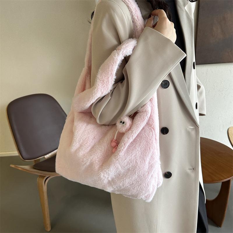 Populární velkokapacitní taška tote pro dojíždění podzimní nová plyšová studentská taška přes rameno dámská taška