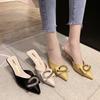 Mode Ny Stil Dam Damtofflor Mules Spetsig Tå Gummi Metallkedjor Yttersula Slides Skor Mode Casual Dam Höga Klackar