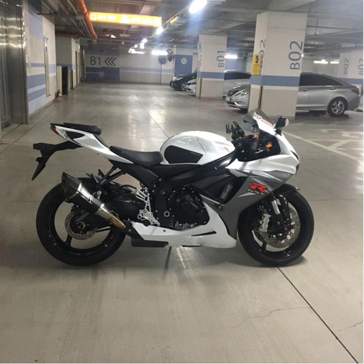 Anti-slip Knee Pads for Suzuki GSXR600/750 2011-2014 Fuel Tank