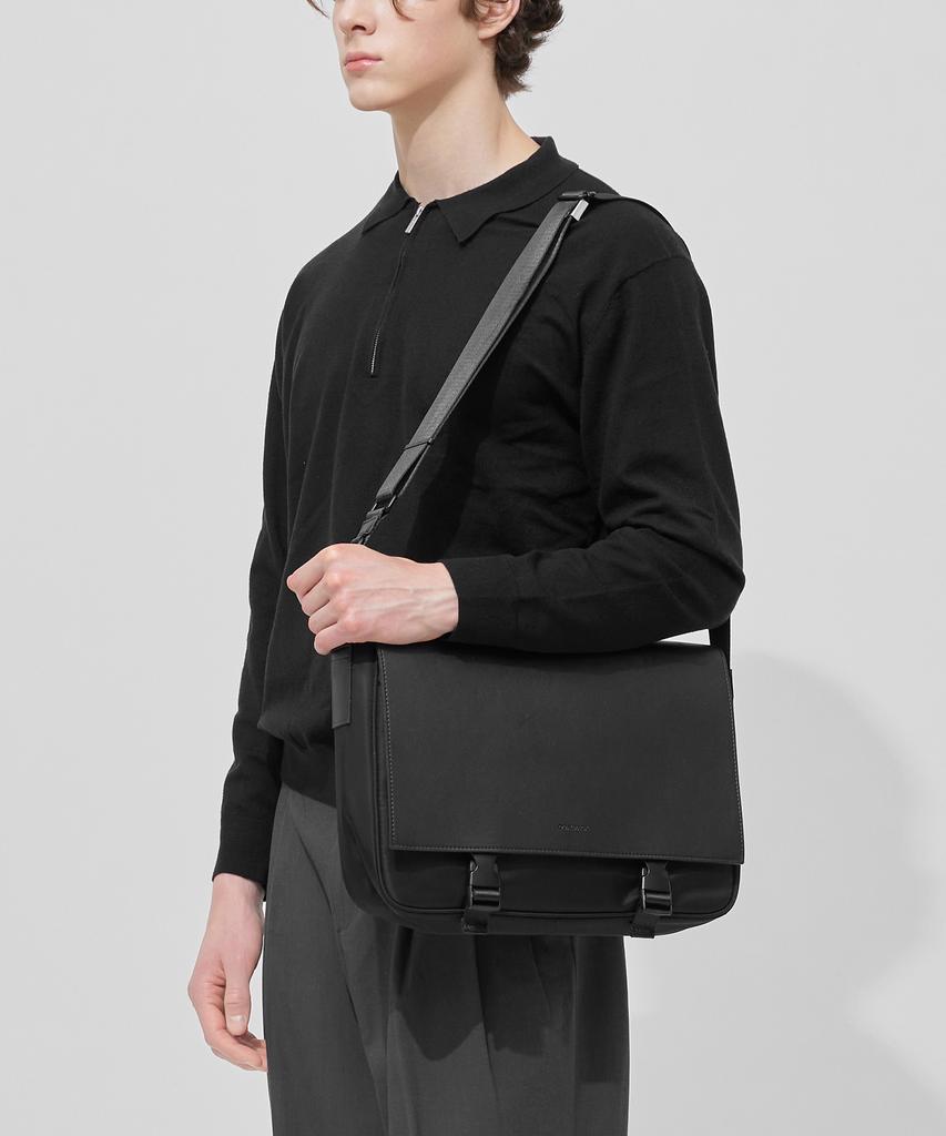 Qualpack Current Regular Messenger Bag 342
