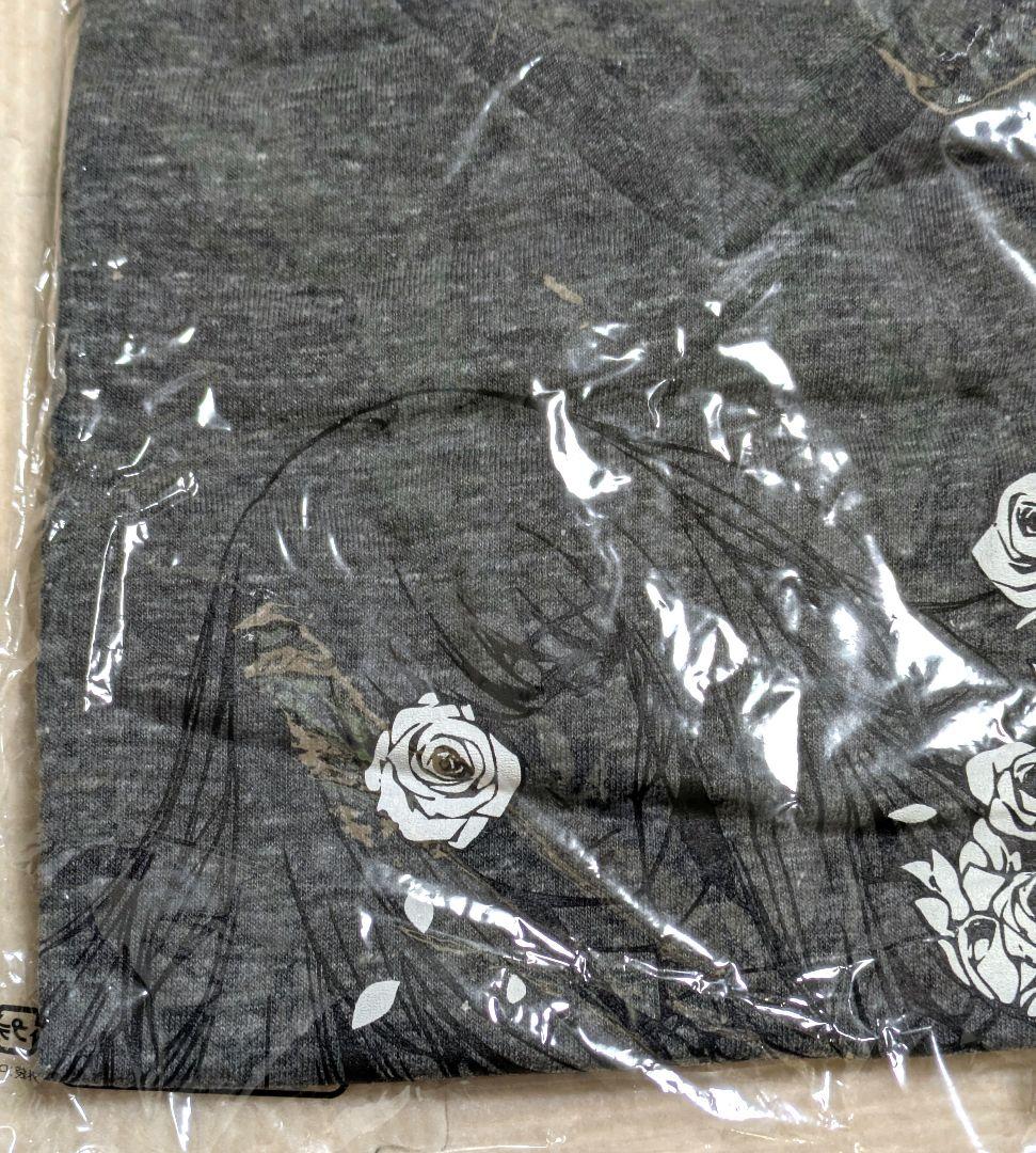 

[USED] Rare Innocent Grey Flower Funeral T-shirt (L size)