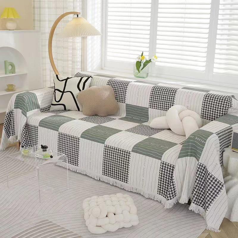 Nordic Universal Non-Slip Sofa Blanket Cover – Full Coverage, All-Season, Machine Washable