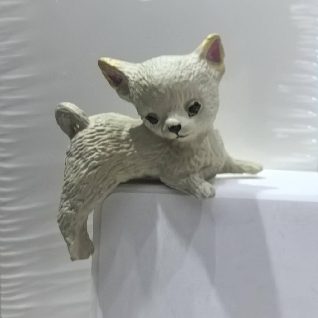 Office Desktop Mini Cute Little Cat Ornament Computer Car Center Console Display Screen Edge Decoration Figurine