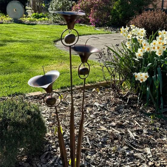 Triple Bluebells Garden Stake, Metal Flower Decoration with Bell, Calla Lilies Yard Art Sculpture, Rustic Handmade Ornament for Outdoor Lawn Patio