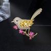 Koreanischer Stil Strass Vogel Brosche: Elegante Tier-Korsage für Damenanzug - Nischendesign